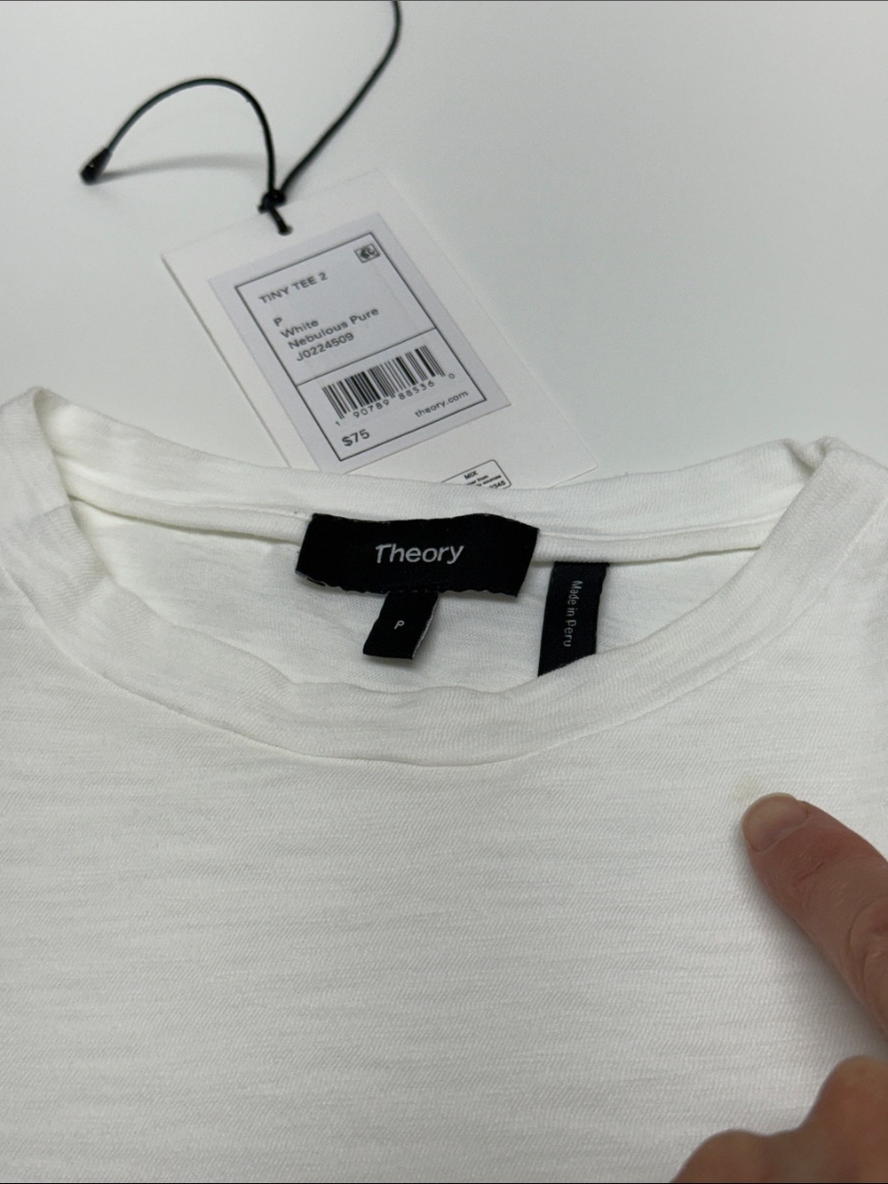 ✨ THEORY ✨ Tiny Tee in Organic Slub Cotton. - Picture 11 of 15